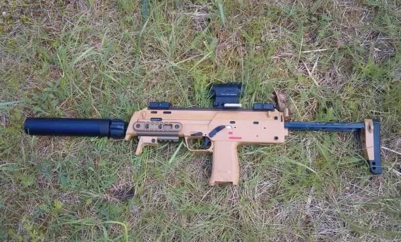 Lietuvos kariuomenė prisipirko pistoletų-kulkosvaidžių MP7 A2, dėl jų taktinių ir techninių savybių
