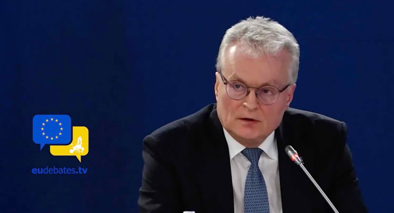 Nausėda su kitais lyderiais Briuselyje svarsto Rusijos atgrasymo ir Ukrainos pergalės reikalus