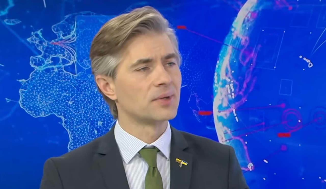 Pasigėrėkime Nausėdos Budrio kliedesiais – paliaubos Ukrainoje būtų kritinė klaida