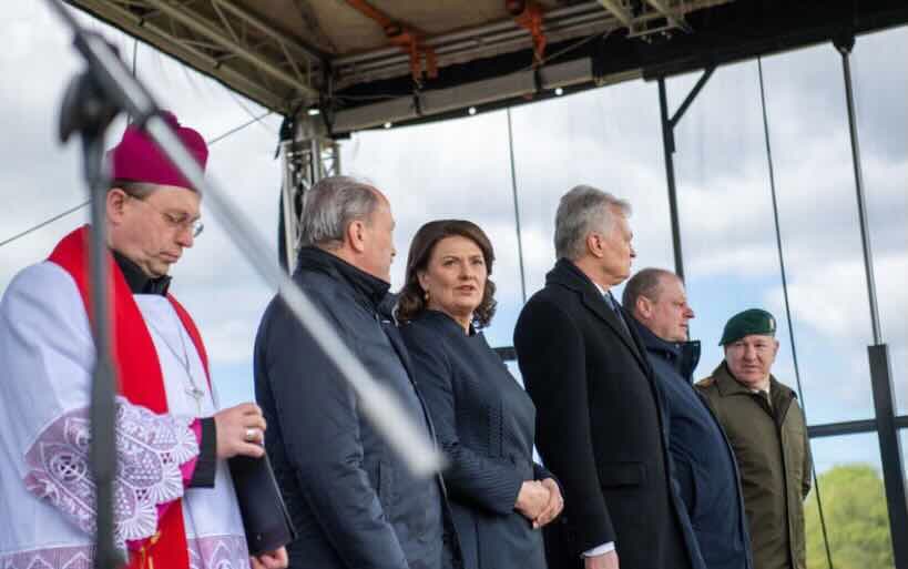 Komunisto Nausėdos kantrybė išseko: ragina pasmerkti komunizmą