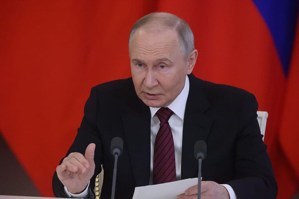 Putinas siūlo tiesiogines taikos derybas su Ukraina – Vakarai ragina sutikti su paliaubomis