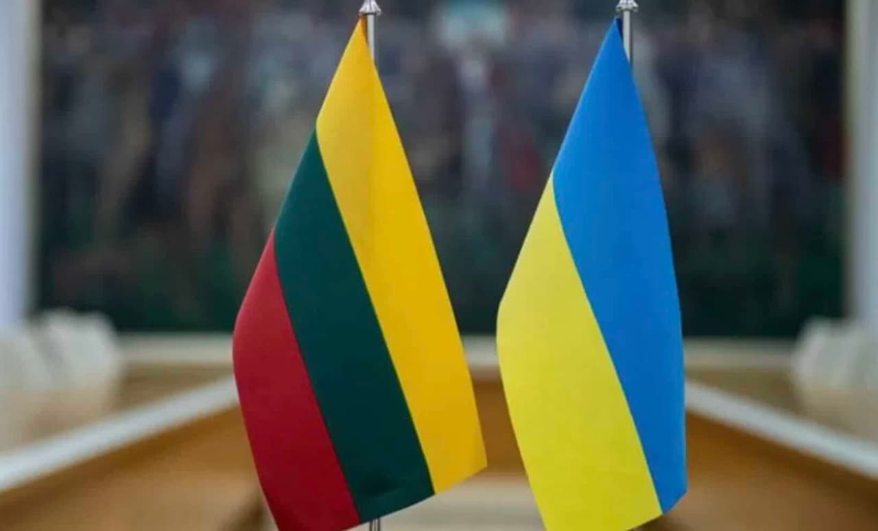 Lietuva su NATO sąjungininkais moka pinigus amerikiečiams, už jų tiekiamą ginkluotę Ukrainai