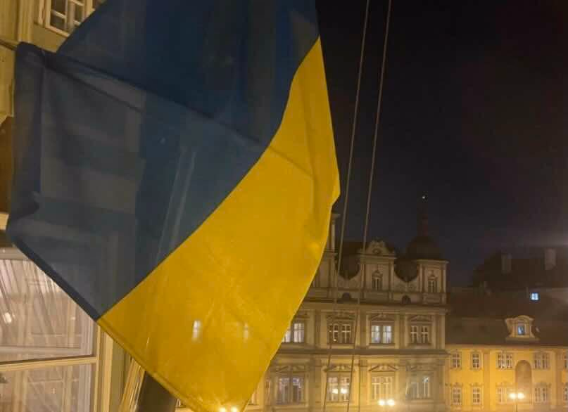 Provokacija Čekijoje – pasikėsinta į mūsų Ukrainos vėliavą, tačiau jų atsirado dar daugiau