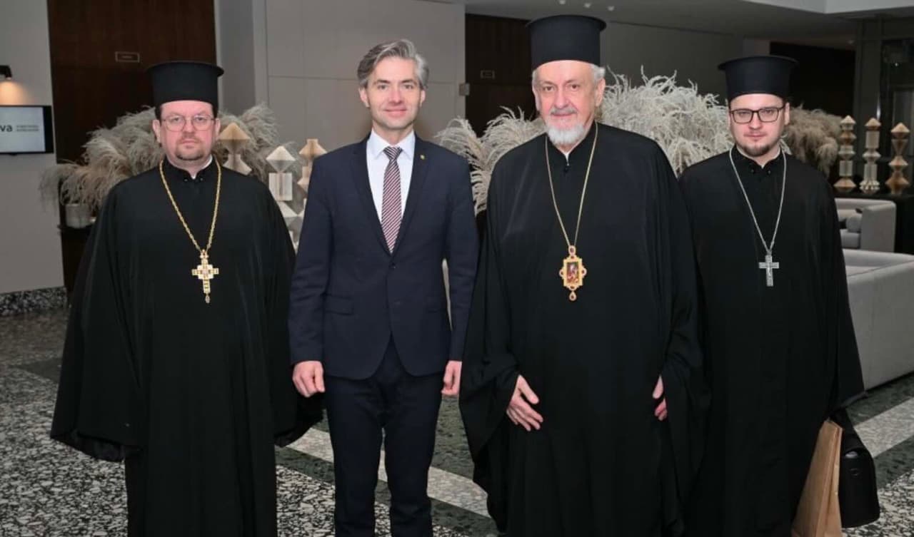 Nausėdos Budrys papasakojo, ką tikintiesiems suteikia atkurtas egzarchatas Lietuvoje