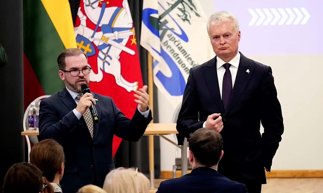Nausėda dėl Kapčiamiesčio karinio poligono pažadėjo spartinti jau atliktų darbų atlikimą